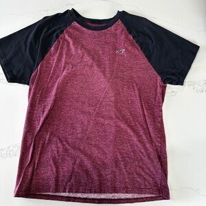 Hollister Must-Have Collection Red T-Shirt - Size XL - Used, Good Condition